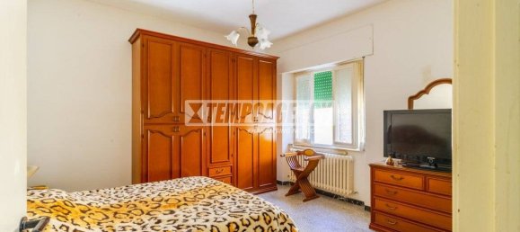 3 rooms Apartment in Monte San Giusto, Italy No. 262680 9