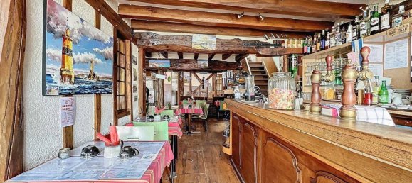 110m² Commercial property in Coulombs, France No. 275788 4