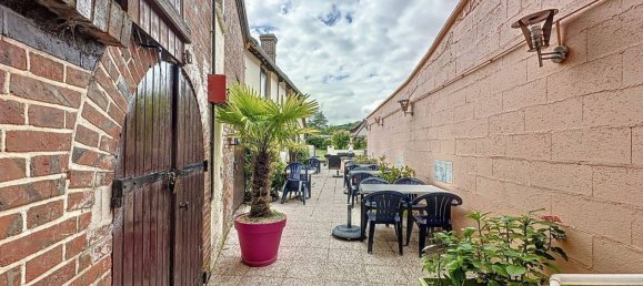 110m² Commercial property in Coulombs, France No. 275788 7