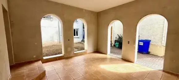 Casa de 8 divisões em Koblenz, Germany N.º 338881 2