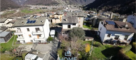 Дом с 7 комнатами в Прата Кампортаччо, Италия № 168073 39