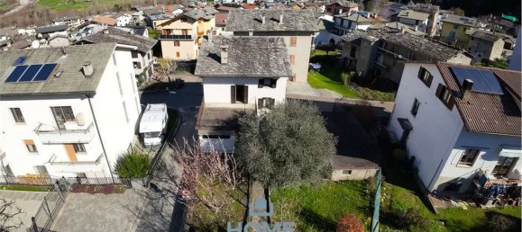 Дом с 7 комнатами в Прата Кампортаччо, Италия № 168073 40