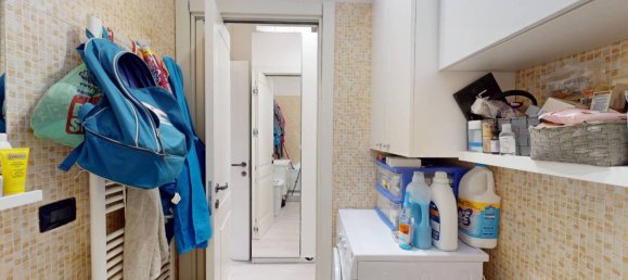 1 غرف نوم شقة في Cinisello Balsamo, Italy رقم 110298 17