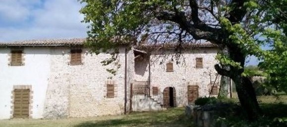 12غرفة منزل في Massa Martana, Italy رقم 88272 2