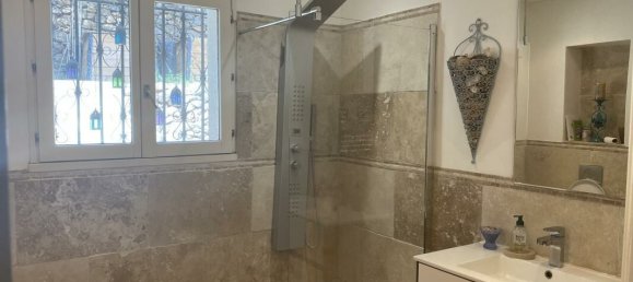 3 bedrooms Villa in Roquebrun, France No. 326629 9