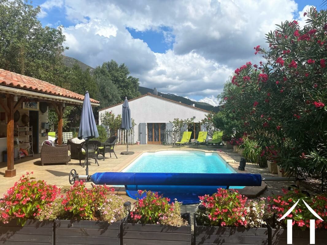 3 bedrooms Villa in Roquebrun, France No. 326629