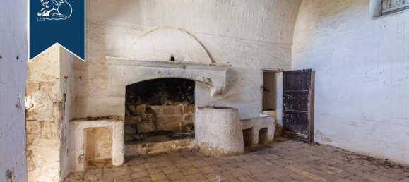 Castelos T12 em Massafra, Italy N.º 329331 28