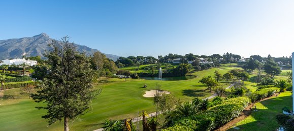 Ático de 3 dormitorios en Marbella, Spain No. 43912 67