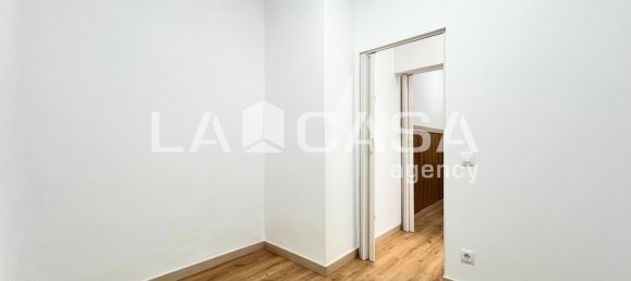 Imóvel comercial em Badalona, Spain 44 m² N.º 33956 3