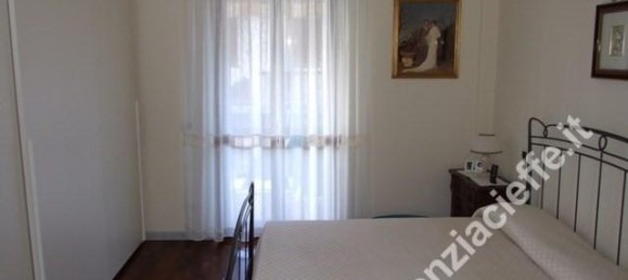 Casa de 7 habitaciónes en Massa, Italy No. 105717 10