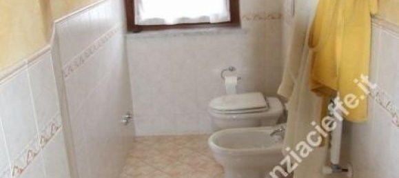 Casa de 7 habitaciónes en Massa, Italy No. 105717 2