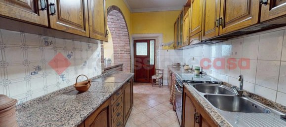 6 rooms House in Barga, Italy No. 137587 12