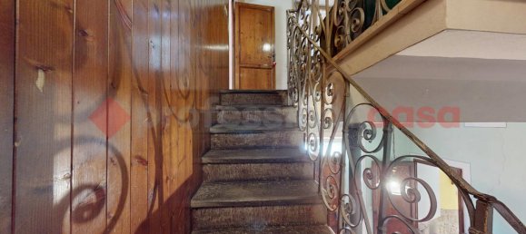 6 rooms House in Barga, Italy No. 137587 19