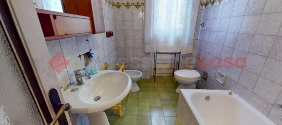 6 rooms House in Barga, Italy No. 137587 16