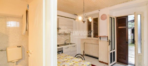 2 rooms Apartment in Canzo, Italy No. 40308 12