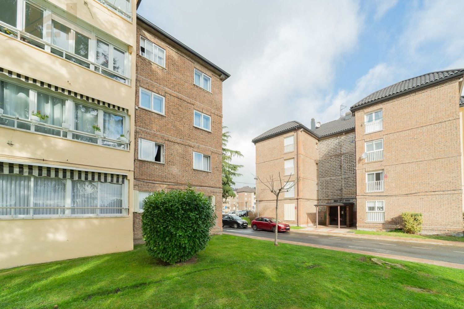 3 bedrooms Apartment in Guadarrama, Spain No. 133612