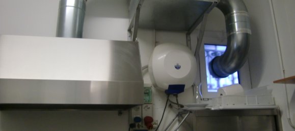 55m² Commercial property in Milan, Italy No. 240028 15