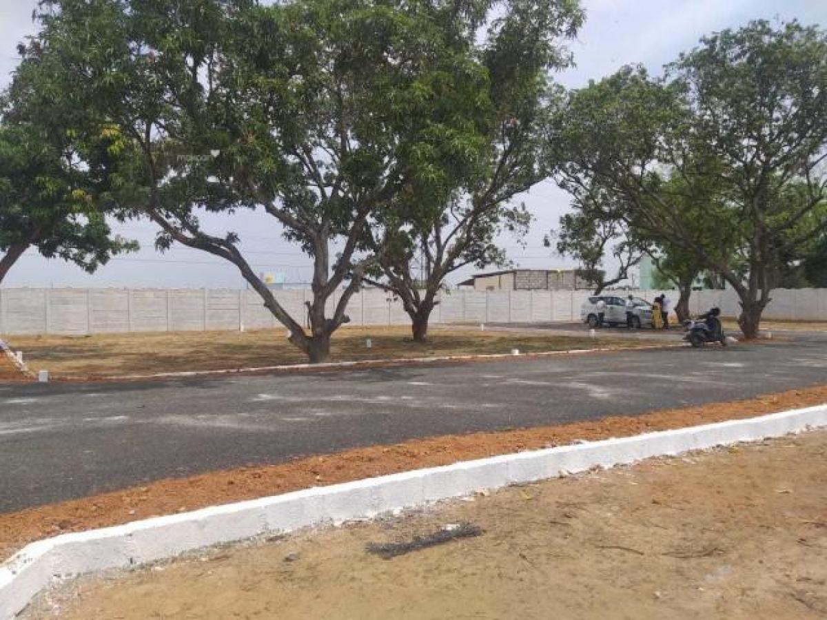  Land in Chennai, India No. 40230