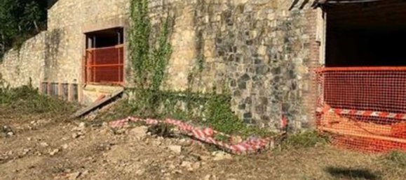 5986m² Building in Poggibonsi, Italy No. 374930 25