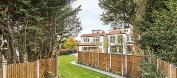 5 bedrooms House in Whetstone, United Kingdom No. 6674 24