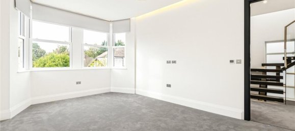 5 bedrooms House in Whetstone, United Kingdom No. 6674 13