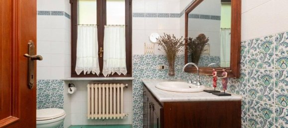 10 rooms House in Baldissero Torinese, Italy No. 24015 50