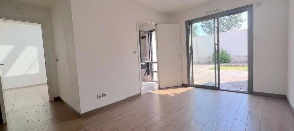 2 Schlafzimmer Villa in Villefranche-sur-Saone, France, Nr. 317134 7