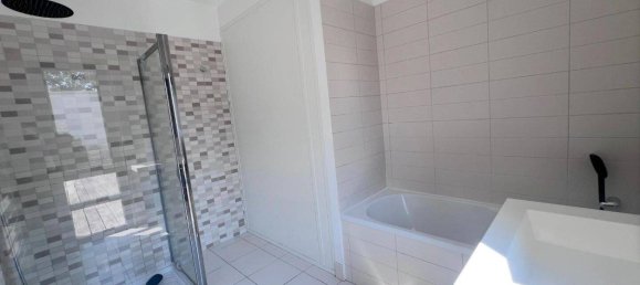 2 Schlafzimmer Villa in Villefranche-sur-Saone, France, Nr. 317134 8