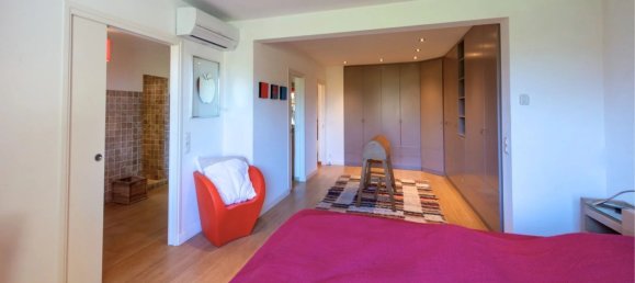 6 bedrooms Villa in Cogolin, France No. 38293 8