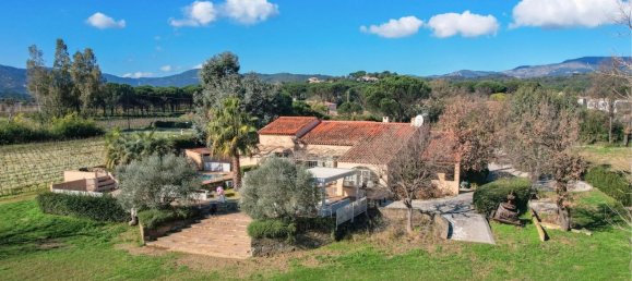 6 bedrooms Villa in Cogolin, France No. 38293 5