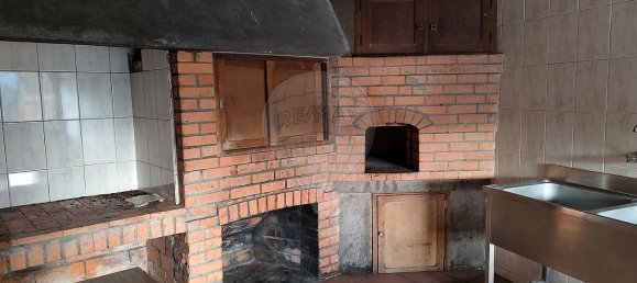 3 bedrooms House in Aroes, Portugal No. 40638 18