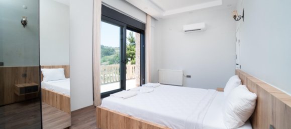 Villa 4+1 in Kemer, Turkey No. 33747 24