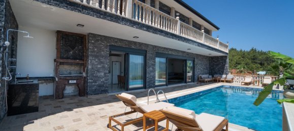 Villa 4+1 in Kemer, Turkey No. 33747 16