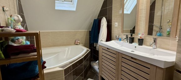 2 bedrooms House in Folschviller, France No. 155738 5