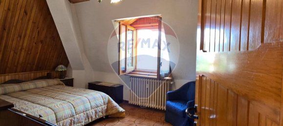 2 bedrooms Penthouse in Roccaraso, Italy No. 358198 6