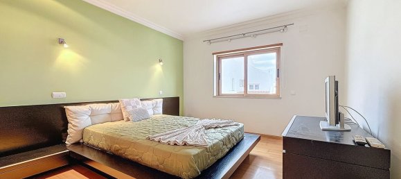 Вилла с 5 спальнями в Лагоа, Португалия № 116975 36