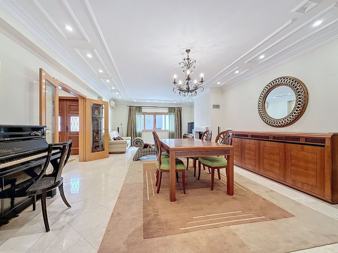 Вилла с 5 спальнями в Лагоа, Португалия № 116975