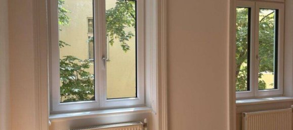 2 rooms Apartment in Alsergrund, Austria No. 208631 4