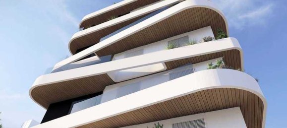 2 bedrooms Apartment in Limassol, Cyprus No. 11190 5