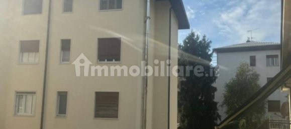 2 Schlafzimmer Wohnung in Varese, Italy, Nr. 341522 2