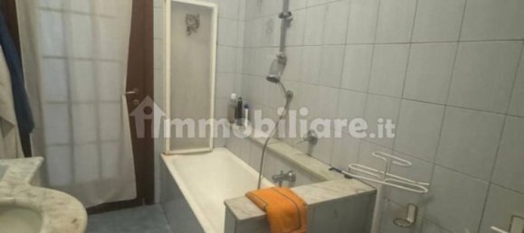 2 Schlafzimmer Wohnung in Varese, Italy, Nr. 341522 11