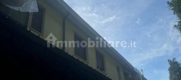 2 Schlafzimmer Wohnung in Varese, Italy, Nr. 341522 17