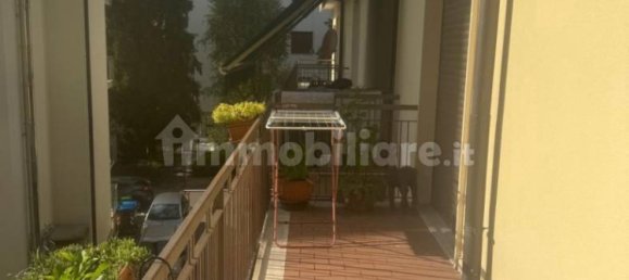 2 Schlafzimmer Wohnung in Varese, Italy, Nr. 341522 23