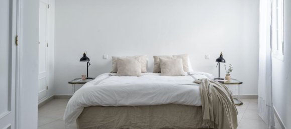 3 bedrooms Penthouse in Marbella, Spain No. 24094 21