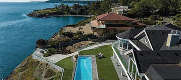 5 bedrooms House in British Columbia, Canada No. 206 5