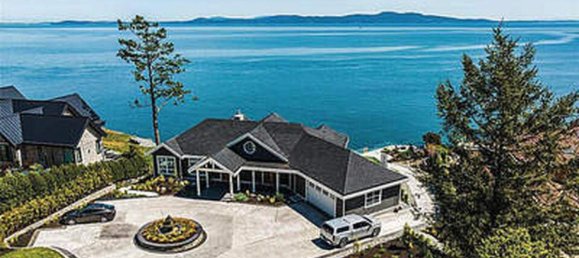 5 bedrooms House in British Columbia, Canada No. 206 3