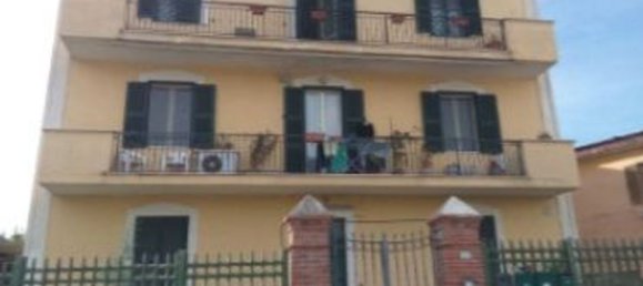 Квартира с 6 комнатами в Тиволи, Италия № 190838 3