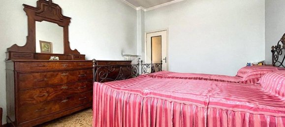 2 bedrooms Apartment in Cremona, Italy No. 265027 28