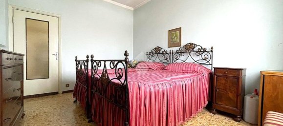 2 bedrooms Apartment in Cremona, Italy No. 265027 11