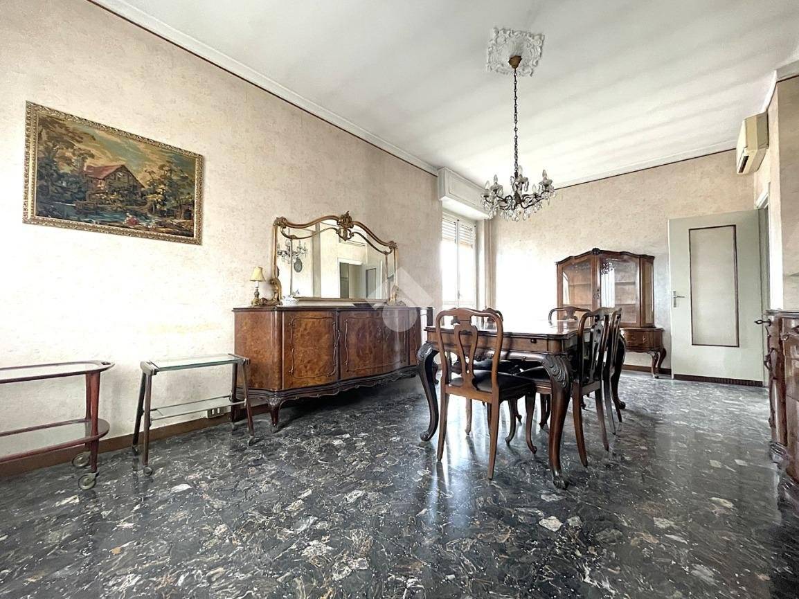 2 bedrooms Apartment in Cremona, Italy No. 265027